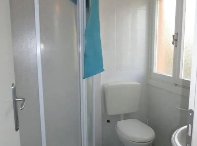 Adorable Flat With Terrace In - Beahost Διαμέρισμα