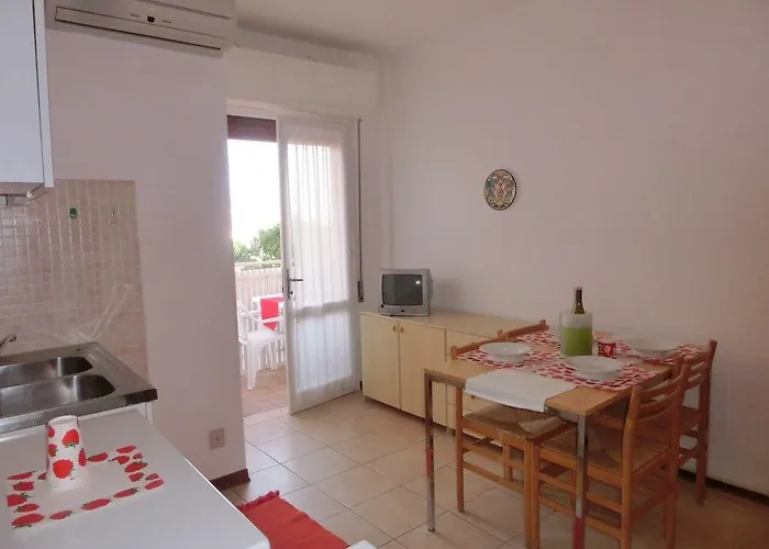 Adorable Flat With Terrace In - Beahost * Bibione