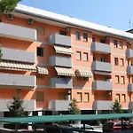 Adorable Flat With Terrace In - Beahost Bibione