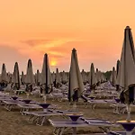 Adorable Flat With Terrace In - Beahost Bibione