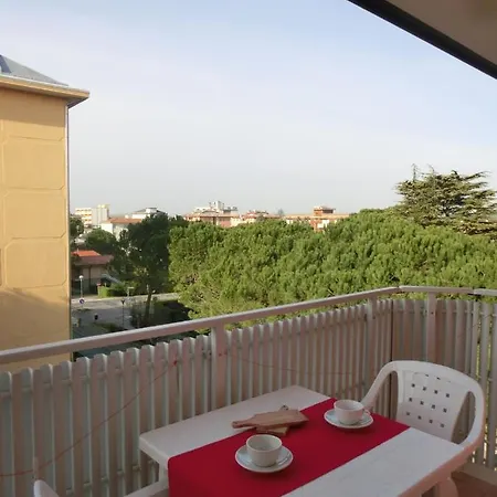 Appartamento Adorable Flat With Terrace In - Beahost Bibione