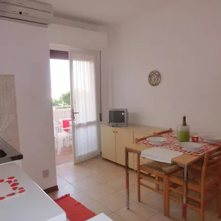 Adorable Flat With Terrace In - Beahost *
