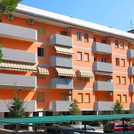 Adorable Flat With Terrace In - Beahost *