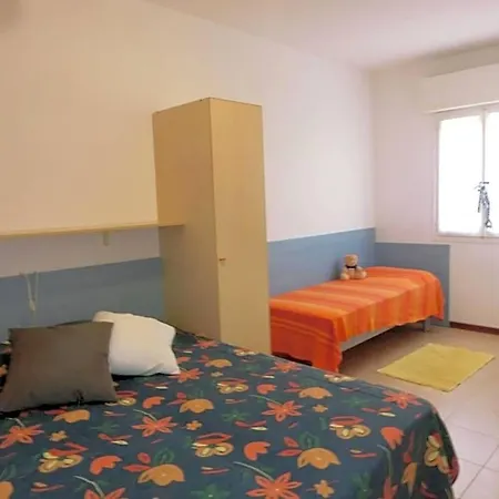 Apartment Adorable Flat With Terrace In - Beahost *