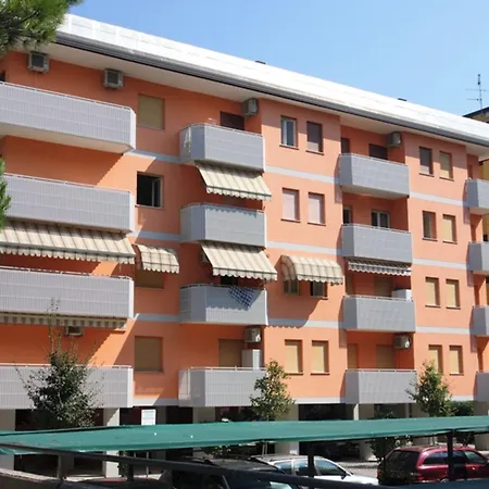 Adorable Flat With Terrace In - Beahost Апартаменты *